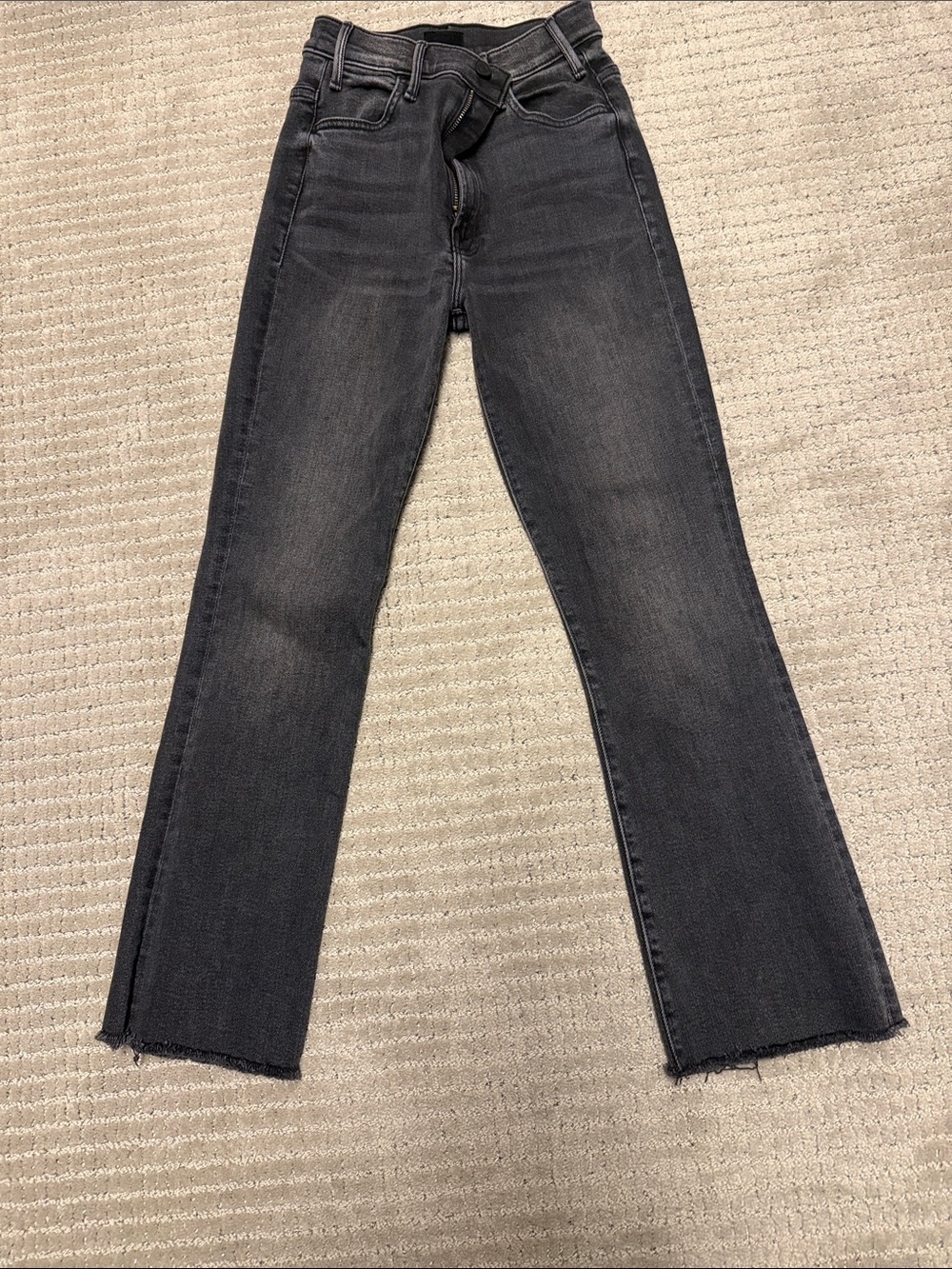 MOTHER Hustler Ankle Fray High Rise Size 24 Jeans in Can You Call My Phone